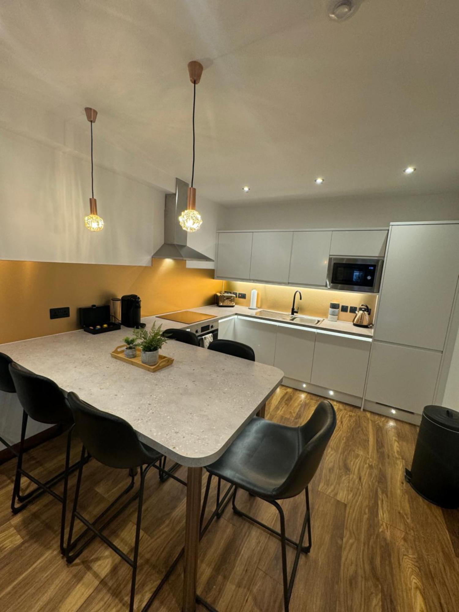 1 Sheraton Apartments Fort William Eksteriør billede